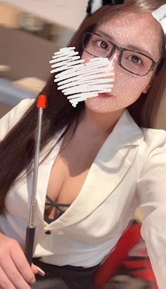 ゆう「出勤してるよ👻🎃💀」