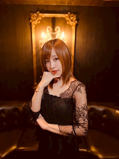 プロフィール写真3・梨華｜鹿児島/天文館/キャバクラ/ニューラウンジ リエール