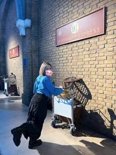 愛乃 星奈「ハリーポッター🪄︎︎」