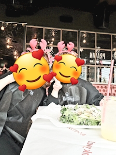 ちか「ランチ😋🍴💕」