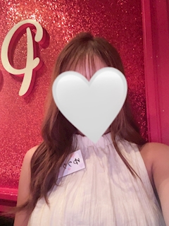 ゆうか「イベントやってます👱‍♀️💕💕」