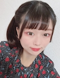 シオリ