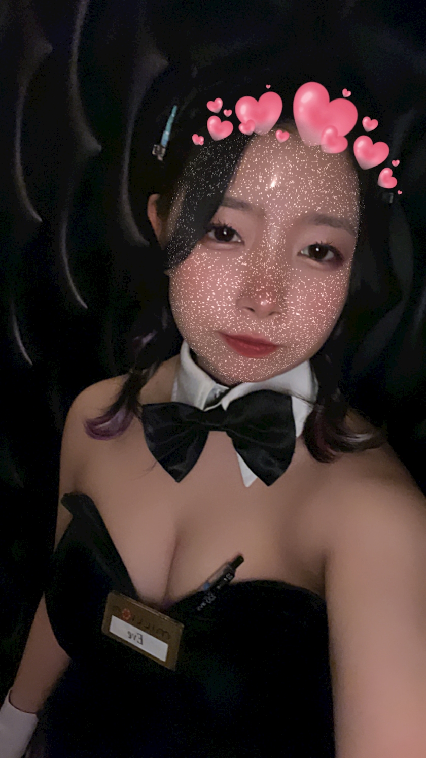 夜の誘惑 豊満な体つきがあなたを誘う