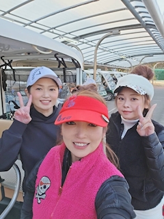ゆか「⛳️🏌️‍♀️」