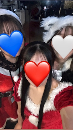 ちゃれ「🎅🎄𝕄𝕖𝕣𝕣𝕪 ℂ𝕙𝕣𝕚𝕤𝕥𝕞𝕒𝕤🎁🎂✨」