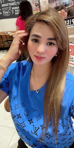 プロフィール写真5・LYN｜NYNY・ニューヨークニューヨーク - 名古屋 栄のインターナショナルパブ
