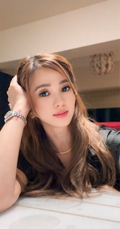 プロフィール写真1・LYN｜NYNY・ニューヨークニューヨーク - 名古屋 栄のインターナショナルパブ