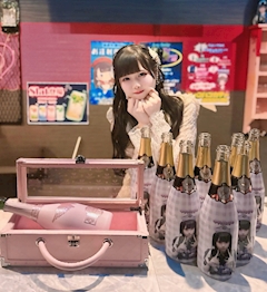 プロフィール写真2・みる｜Cafe&Bar カルテット・カルテット - 池袋東口のコンカフェ