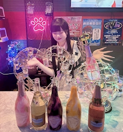 プロフィール写真3・みる｜Cafe&Bar カルテット・カルテット - 池袋東口のコンカフェ
