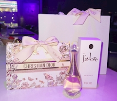 たみ 🍓🍼💜上石神井CounterBar-eN-💜「🦄🫧 おそとぽかめいてﾜﾛ……えっ　なにっ　寒っ」