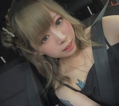 プロフィール写真2・みお|Casual bar 88・ハチハチ - 浜松のキャバクラ