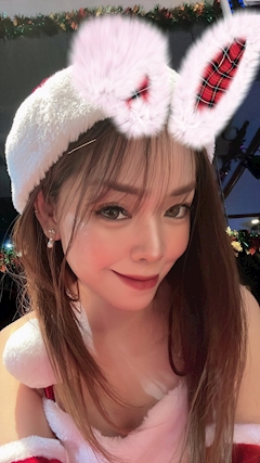 プロフィール写真7・HARUMI｜club 花水木・ハナミズキ - 名古屋 栄のインターナショナルパブ