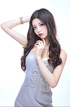 プロフィール写真3・シロ｜CLUB AMAN-YOKOHAMA-・アマン - 関内のキャバクラ