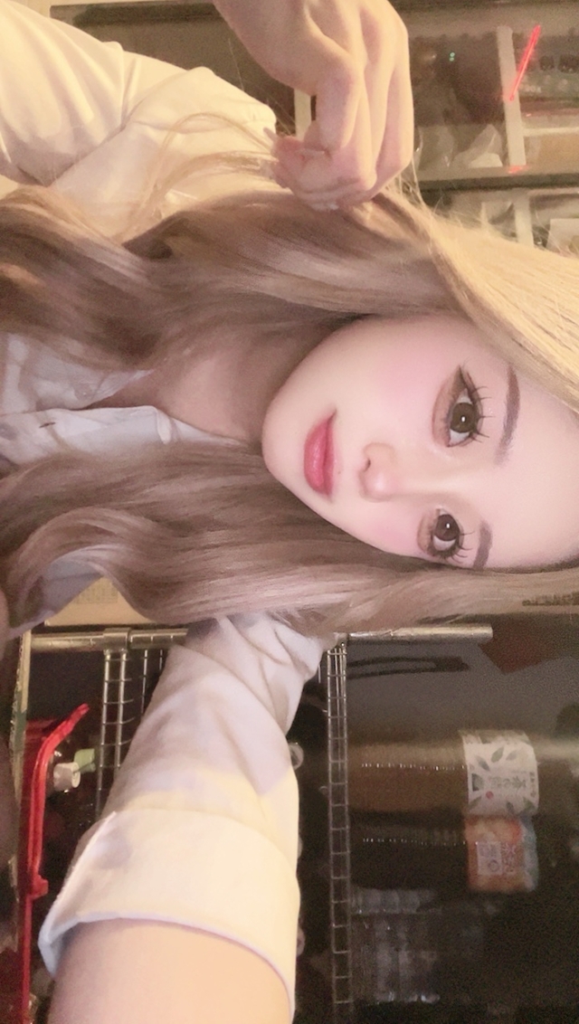 プロフィール写真6・りな｜