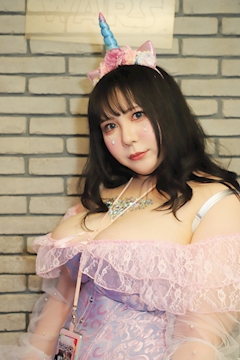 プロフィール写真8・ママ：かに道楽師匠『ぽっちゃりASK』｜ぽっちゃりASK・ポッチャリアスク - 曳舟のパブ/スナック