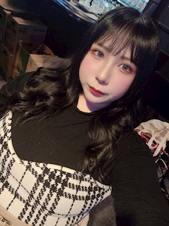 プロフィール写真5・ママ：かに道楽師匠『ぽっちゃりASK』｜ぽっちゃりASK・ポッチャリアスク - 曳舟のパブ/スナック