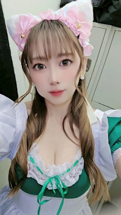 綾瀬　麗奈🦊VIXY「ホワイトデーイベント①」