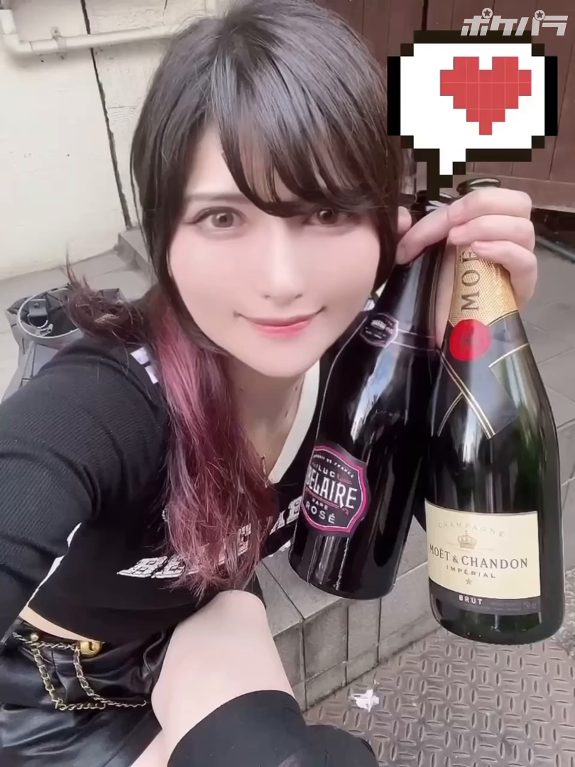 ニューハーフ  佐藤カリン 