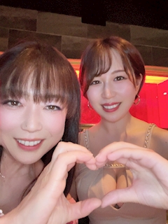 葛城ミサト「かれんちゃんと写真撮って遊びました✨️」