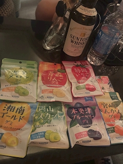 あい💖シュシュ上野「🖐️」