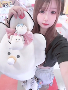 プロフィール写真8・あさみ【池袋ふくろう】｜ふくろう - 池袋西口のガールズバー