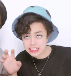 プロフィール写真1・ゆうと【天パ店長】｜Bar Cleo・クレオ - 経堂のガールズバー