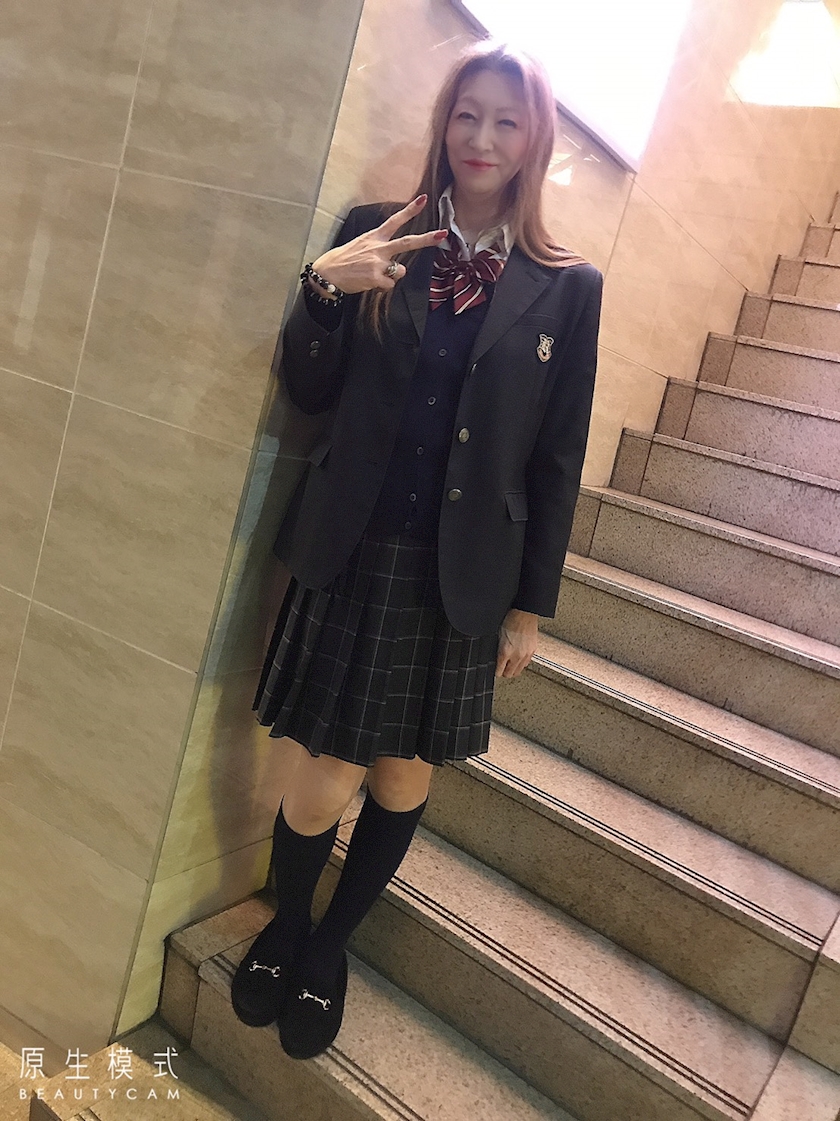 ニューハーフ 女子高生