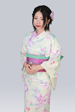 プロフィール写真3・伊藤ゆうな｜CLUB ONE CHAN 梅田堂山・ワンチャン ウメダ ドウヤマ - 堂山町の熟女パブ/熟女キャバクラ