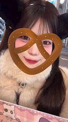 りず🎀 ̖́-のプロフ動画