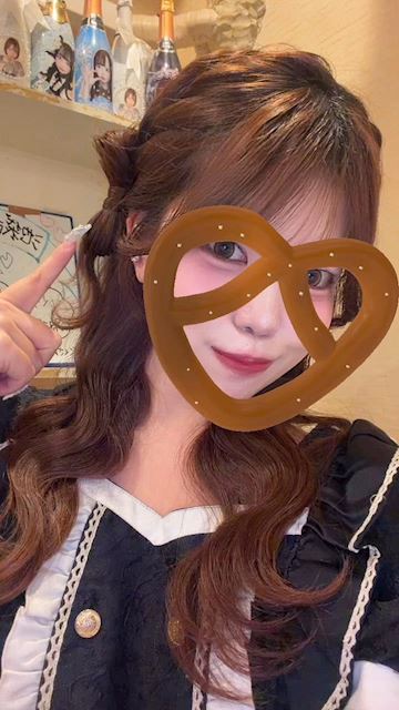 りず🎀 ̖́-のプロフ動画