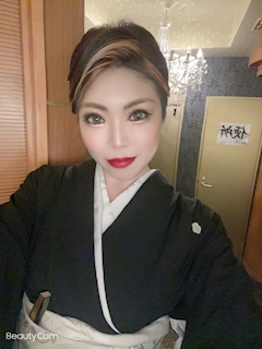 プロフィール写真4・三嶋 七菜｜アモーレ - 熊本・新市街のスナック