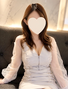涼宮 しずか　毎日ブログ頑張ってます♡