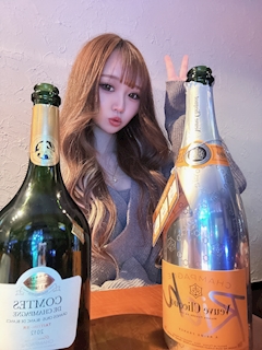 プロフィール写真8・るり|ELLE・エル - 新橋のガールズバー