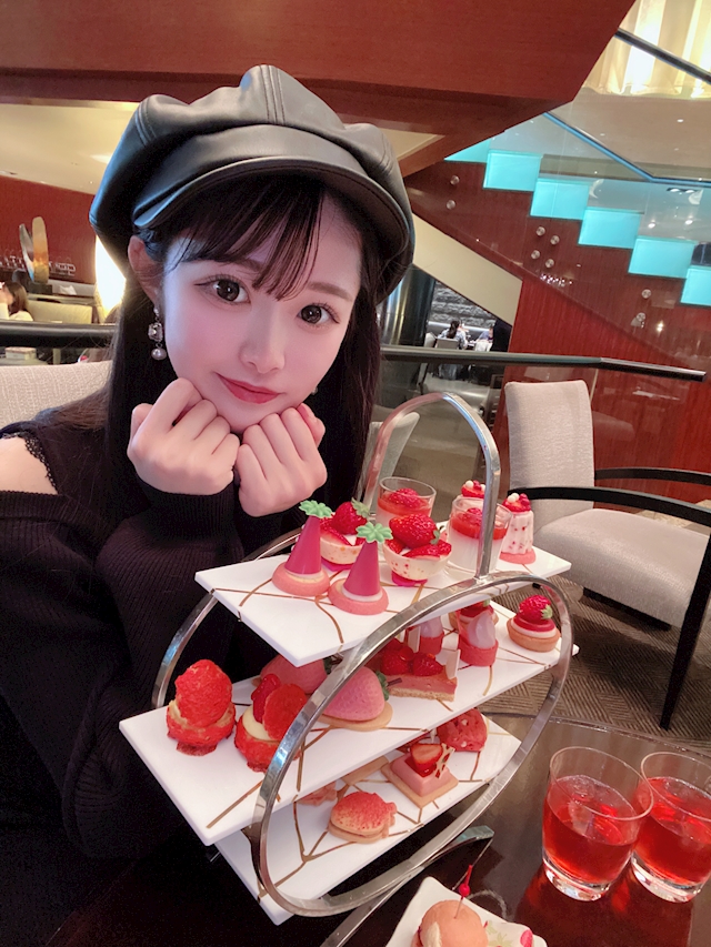 プロフィール写真3・みる【ふくろうらうんじ】｜