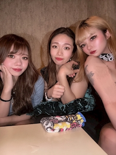 りの🤍「30」