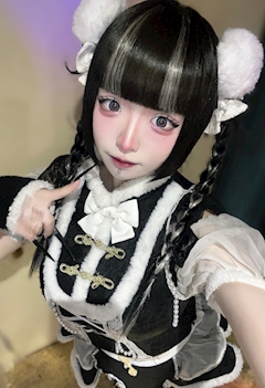 赤紫ねね