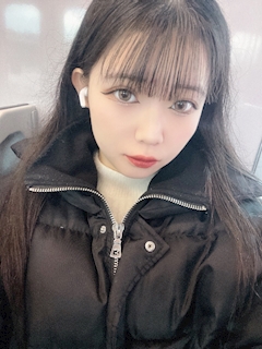 黒輝 さら「おはよー🔆🤍」