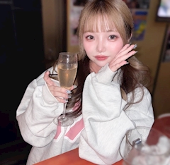 プロフィール写真10・🐝あみな🌟｜HONEY'S STADIUM・ハニーズスタジアム - 中村橋のガールズバー