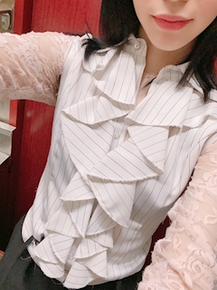 プロフィール写真2・まこと｜Wine Girl's Bar Ma Cherie・マシェリ - 銀座/新橋のガールズバー