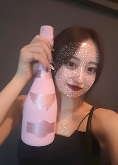 プロフィール写真2・かえで｜ガールズバー・MIX 烏丸