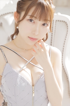 プロフィール写真9・るる|新橋キャバクラ キング・アンド・クイーン