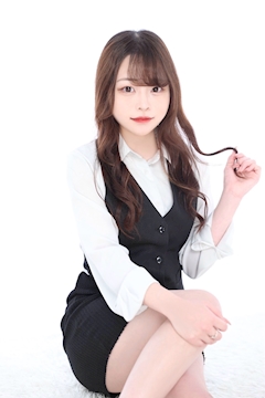 プロフィール写真2・ゆか🍯HONEY HUNT🧸｜Girls Bar HONEY HUNT・ハニーハント - 湯島・上野のガールズバー