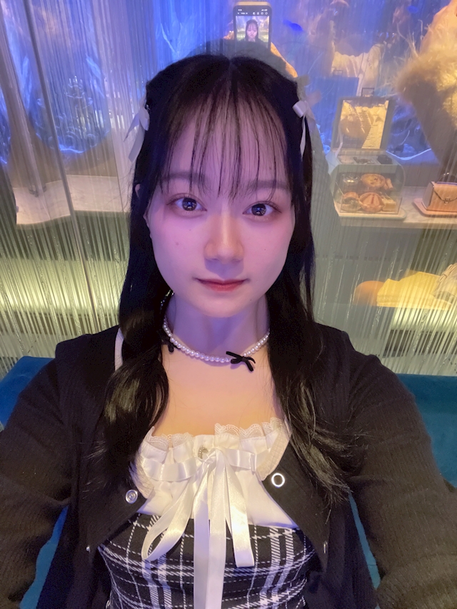 プロフィール写真4・かなの【EIGHT】｜