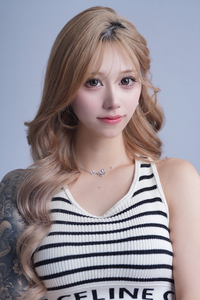 プロフィール写真1・白黒 みゆ|