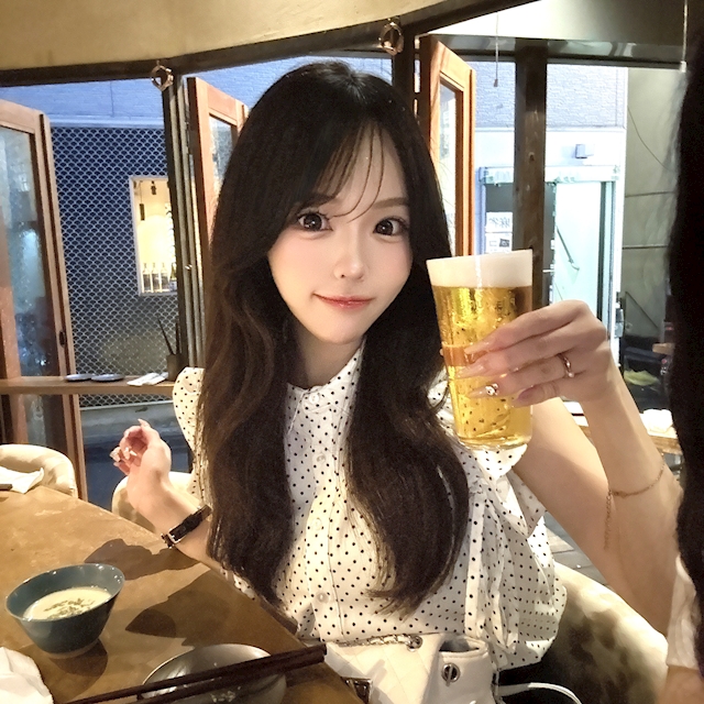 まなみ Victoria