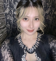 プロフィール写真2・七海 らら|MONDO LUI・モンドルイ - 小倉・鍛冶町のキャバクラ