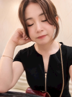 プロフィール写真1・すず｜熟女キャバクラ LADY GARDEN・レディーガーデン - 尾張 一宮の熟女パブ/熟女キャバクラ