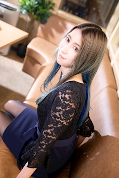 プロフィール写真7・りり｜CLUB 菜の花・ナノハナ - 四国中央市のキャバクラ