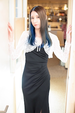 プロフィール写真5・紅葉りり｜CLUB 菜の花・ナノハナ - 四国中央市のキャバクラ