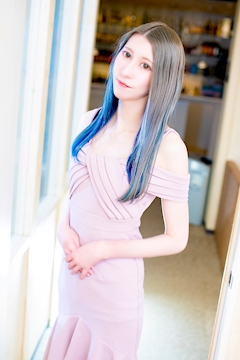 プロフィール写真3・りり｜CLUB 菜の花・ナノハナ - 四国中央市のキャバクラ